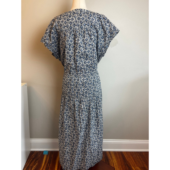Women's C&C California Navy & White Floral Midi Dress XL spring Easter brunch - Picture 4 of 5